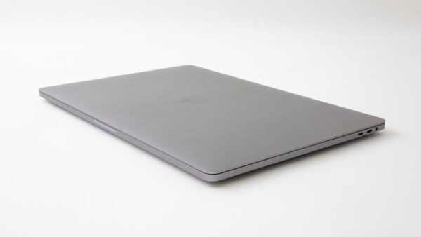 MACBOOK PRO A2141 16" I9 Offerta - immagine 2